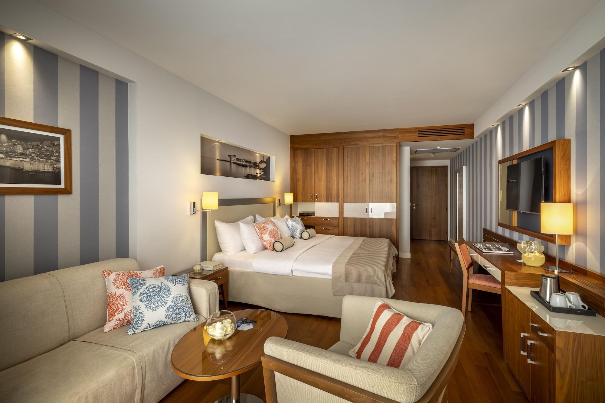 President Hotel, Valamar Collection 5*