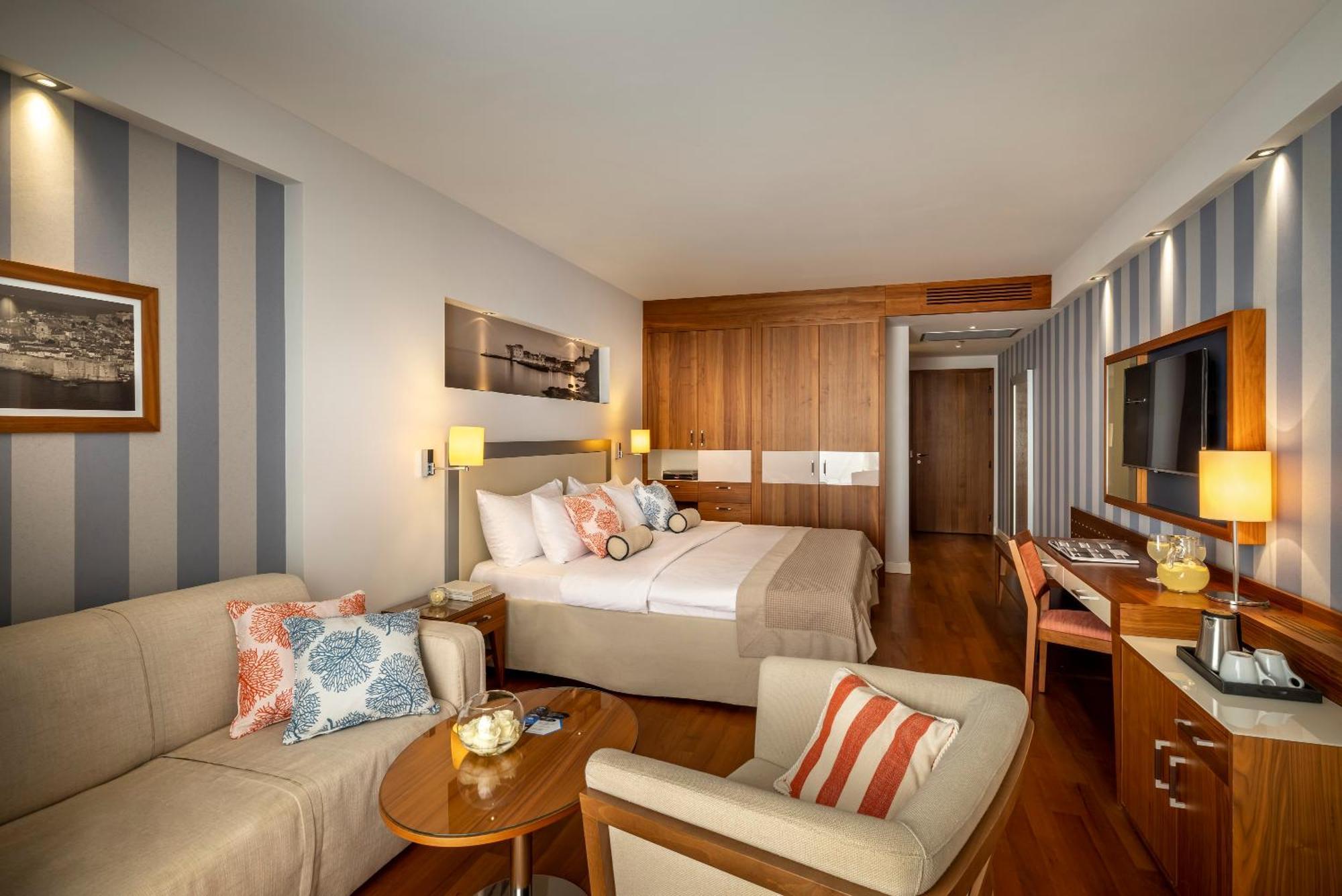 President Hotel, Valamar Collection Hotel